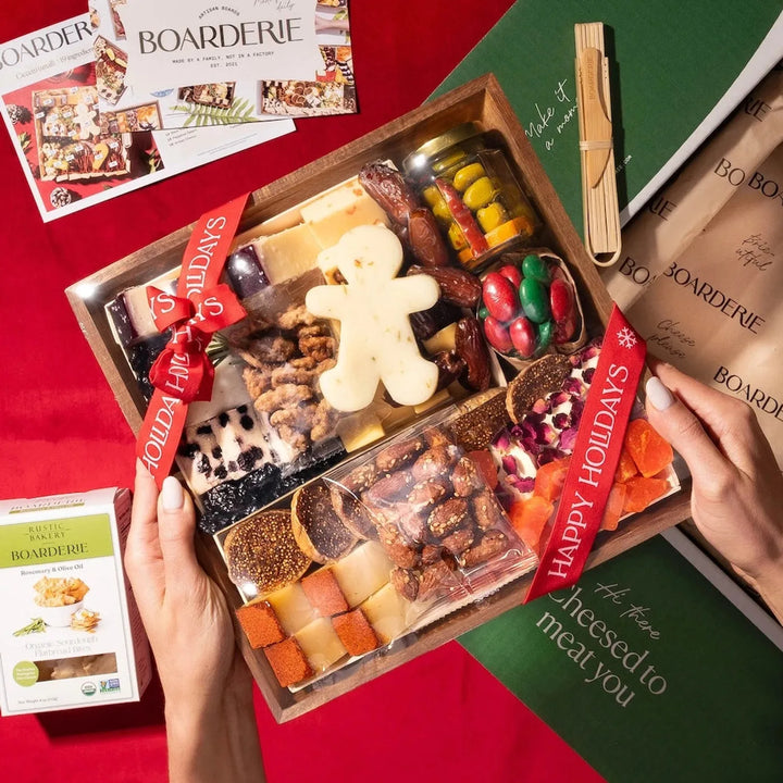 How to Choose a Christmas Food Gift for Mom | Boarderie