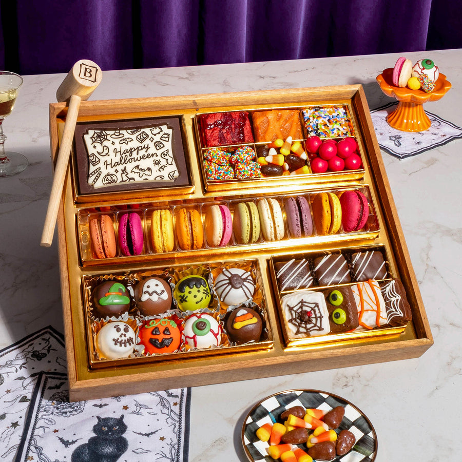 Halloween Medium Dessert Board