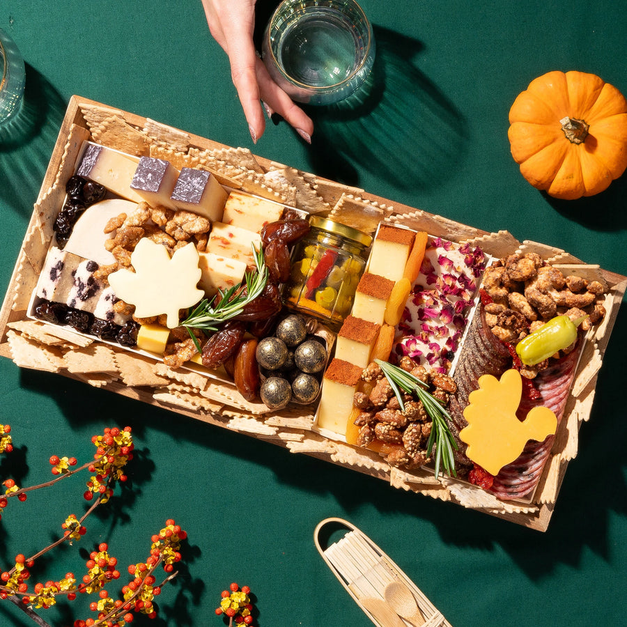 Thanksgiving Medium Cheese & FALLcuterie Board